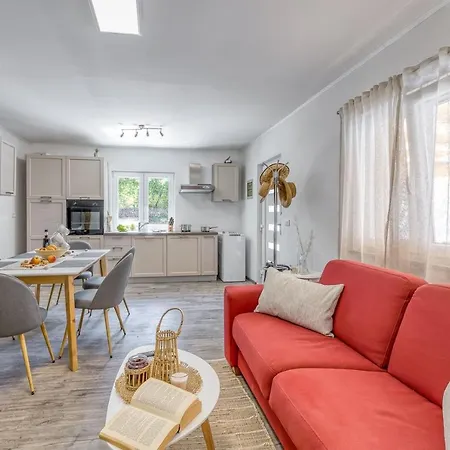 House Krase With Private Pool * Smoljanci
