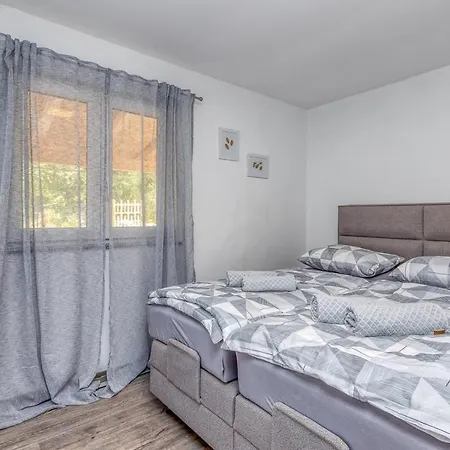 House Krase With Private Pool Smoljanci