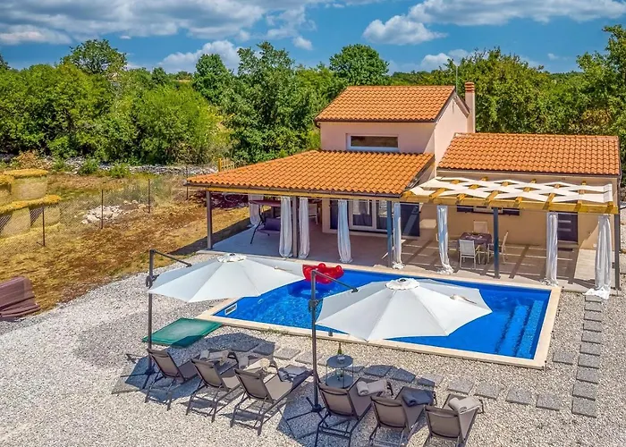 House Krase With Private Pool *