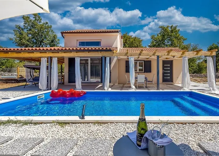 House Krase With Private Pool Σπίτι διακοπών