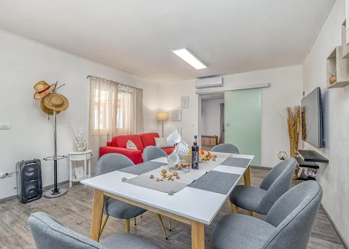 House Krase With Private Pool