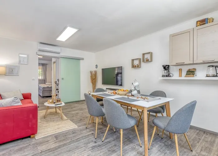 House Krase With Private Pool Smoljanci
