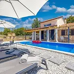 House Krase With Private Pool Holiday home Smoljanci